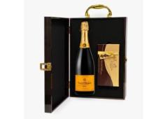 Champagne Gift Delivery in Los Angeles – Order Online for Fast Delivery